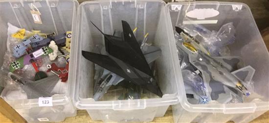 12 Franklin Mint Precision Model Armour Collection (various) & 8 Corgi Aviation Archive models (unboxed)(-)